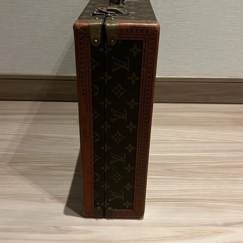 Louis Vuitton Trunk Monogram Coteville 45